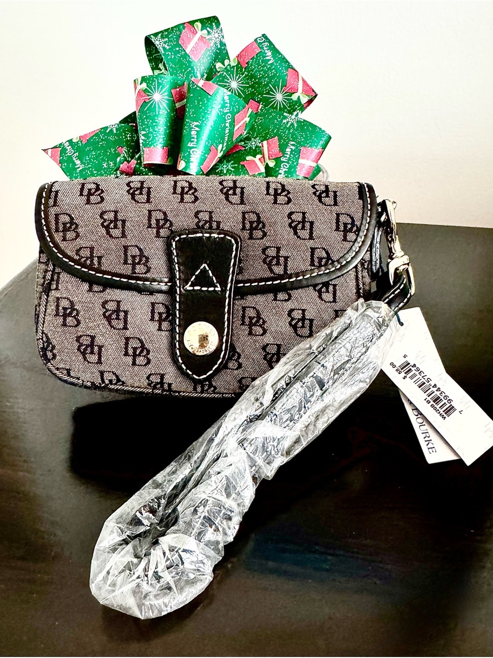 NWT Dooney & Bourke Signature DB Monogram Wristlet Black Grey Flap Clutch Pouch